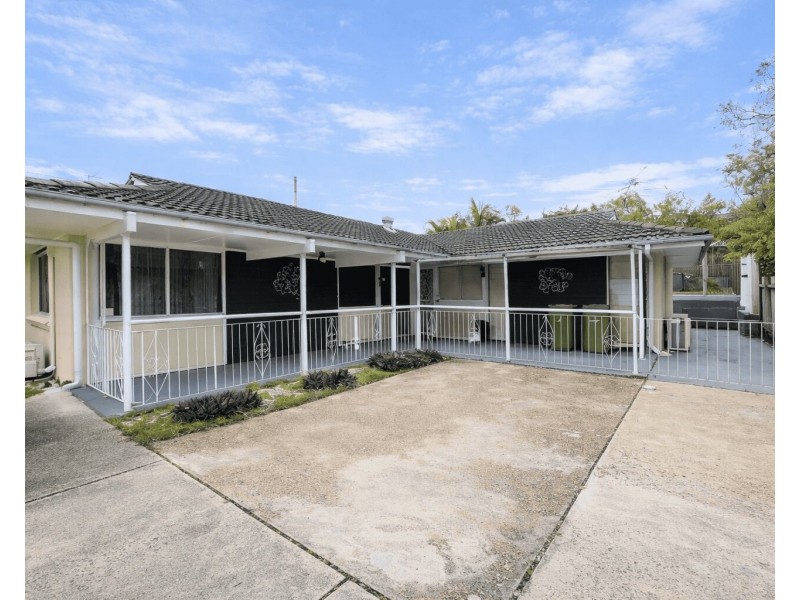 48 Camelia Avenue, Everton Hills QLD 4053