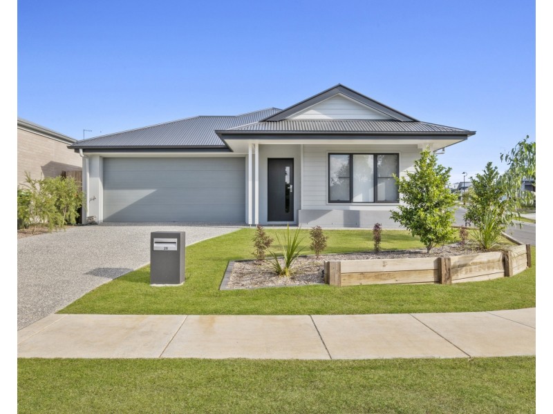 28 Blackstone Crescent, Ripley QLD 4306