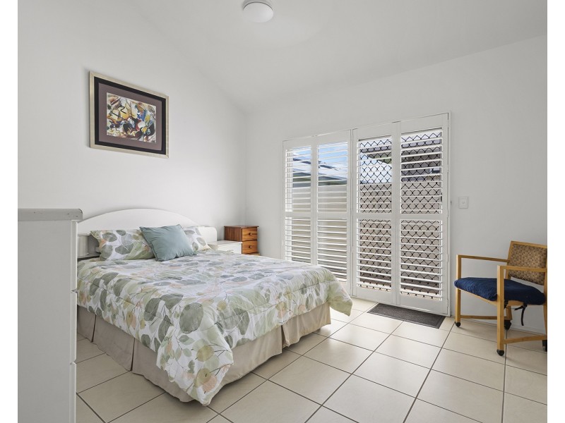 2 Grand Parade, Parrearra QLD 4575