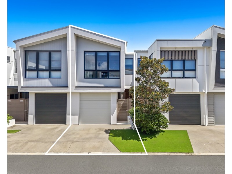 238/2 Bella Avenue, Robina QLD 4226