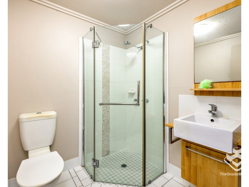 ID:21171568/22-24 Ward Street, Mooroobool QLD 4870