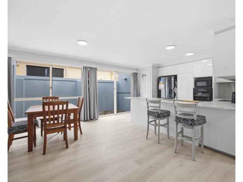 ID:21171922/2-4 Langport Parade, Mudgeeraba QLD 4213