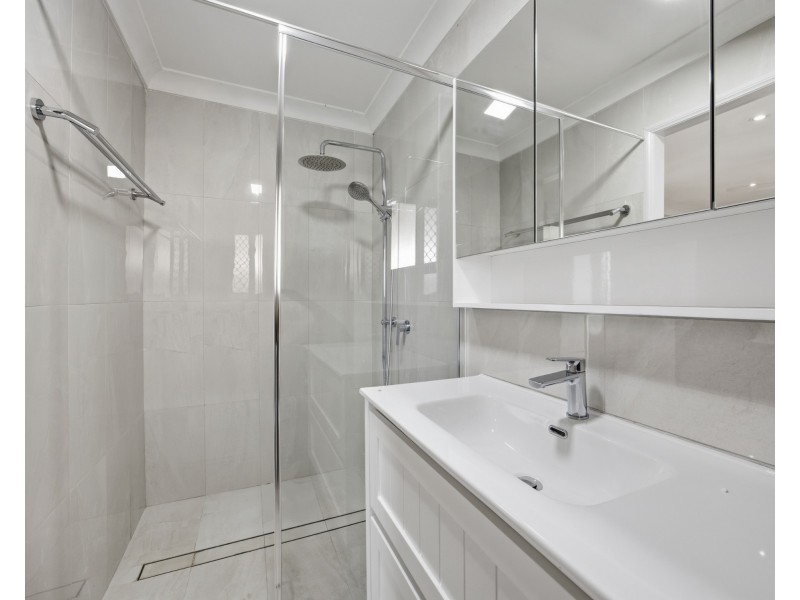 ID:21171922/2-4 Langport Parade, Mudgeeraba QLD 4213