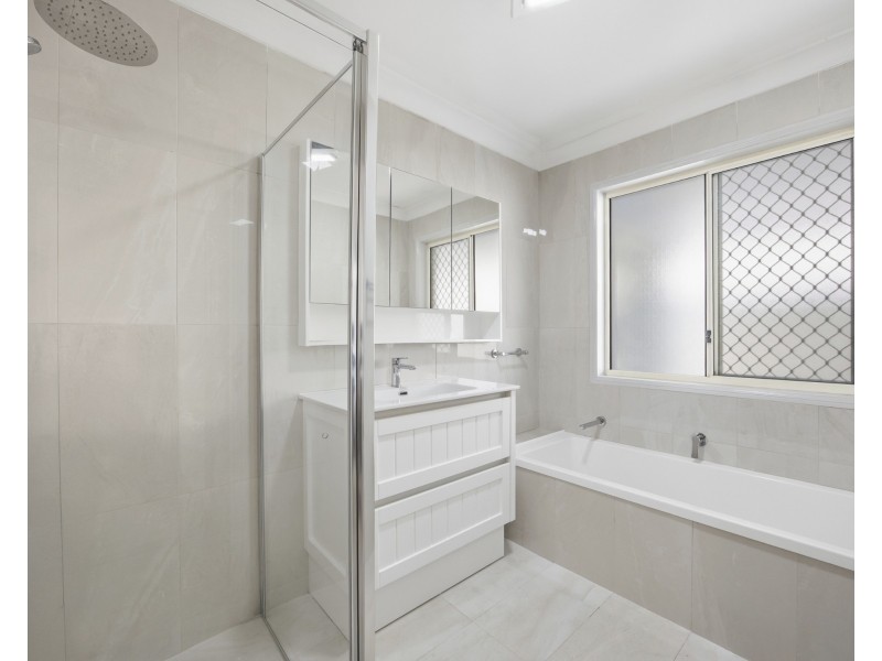 ID:21171922/2-4 Langport Parade, Mudgeeraba QLD 4213