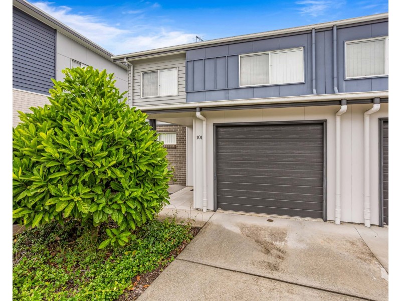 101/21 Emerald Place, Bridgeman Downs QLD 4035