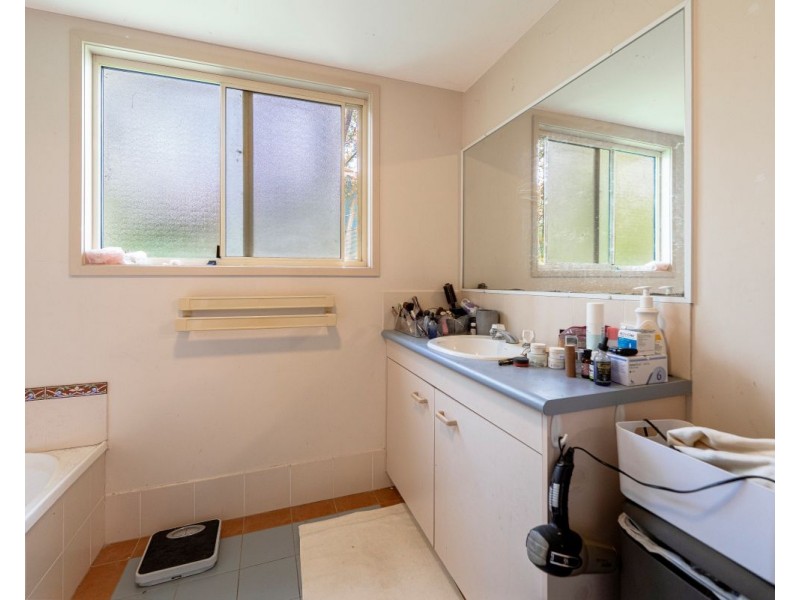 ID:21172461/31 Simpsons Road, Elanora QLD 4221