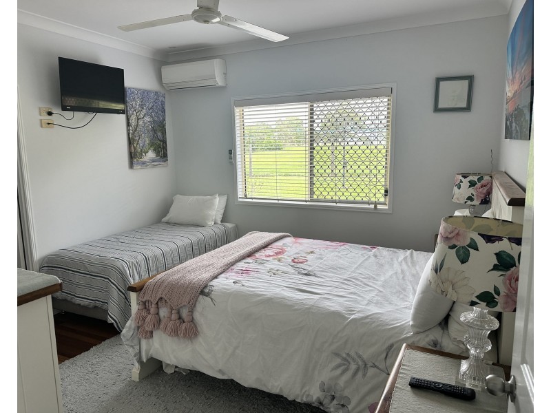 3 Bridge Street, Tiaro QLD 4650