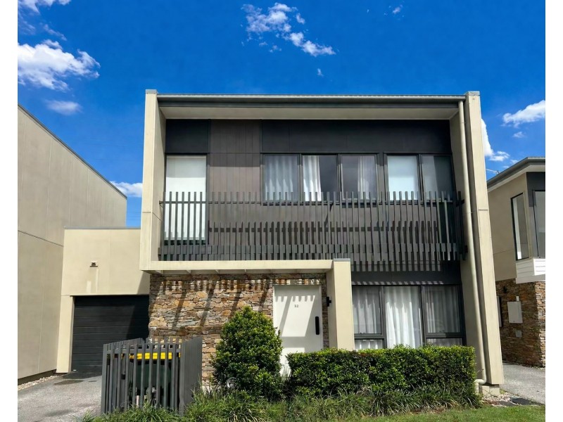 ID:21172676/191 Marina Quays Boulevard, Hope Island QLD 4212