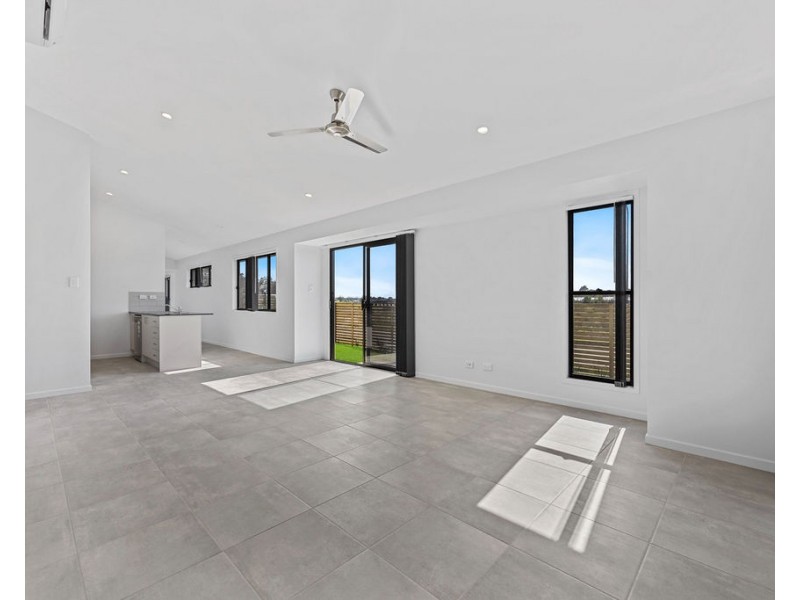 14 Aspen Circuit, Logan Reserve QLD 4133