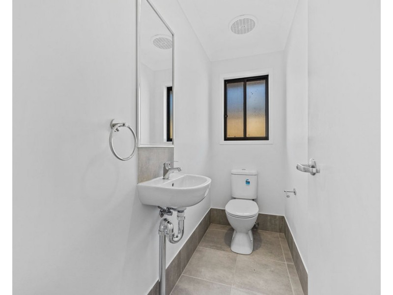 14 Aspen Circuit, Logan Reserve QLD 4133