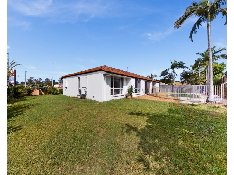 72 Daintree Drive, Parkwood QLD 4214