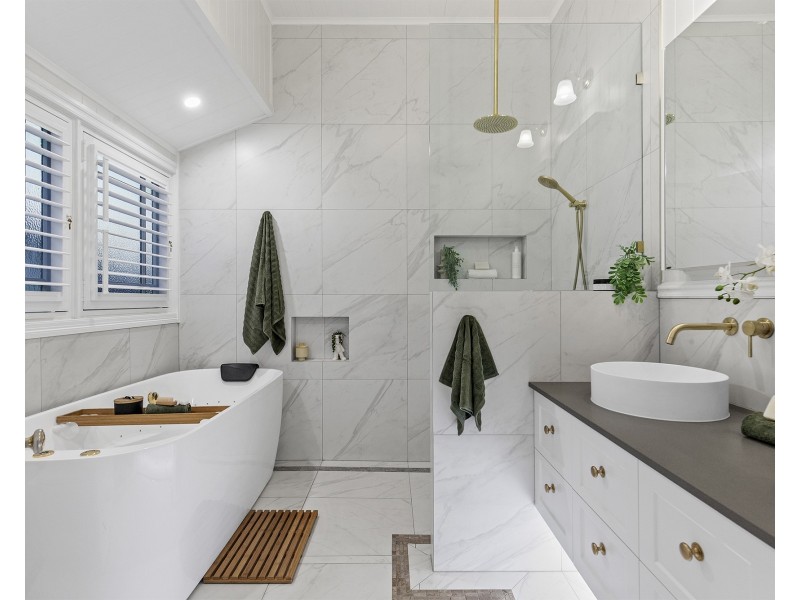 7 Jackson Street, Clayfield QLD 4011