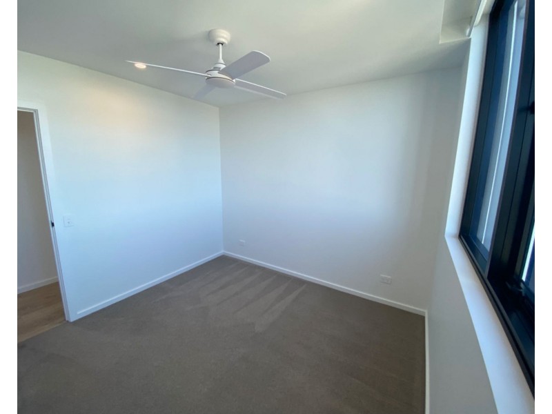 ID:21173283/256 Stanhill Drive, Surfers Paradise QLD 4217