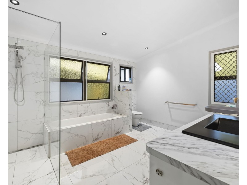 49 Norman Street, Wooloowin QLD 4030