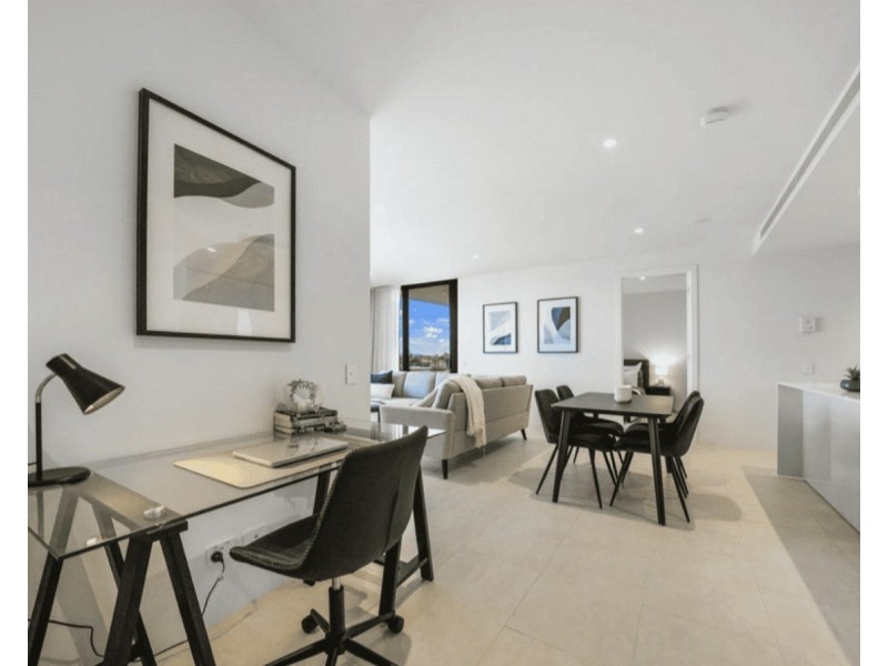 ID:21173291/24 The Lanes Boulevard, Mermaid Waters QLD 4218