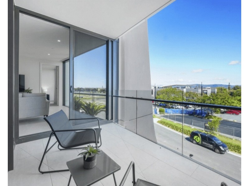 ID:21173291/24 The Lanes Boulevard, Mermaid Waters QLD 4218