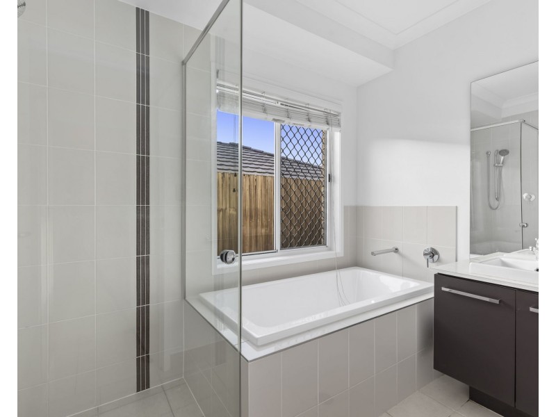 31 Hume Circuit, Warner QLD 4500