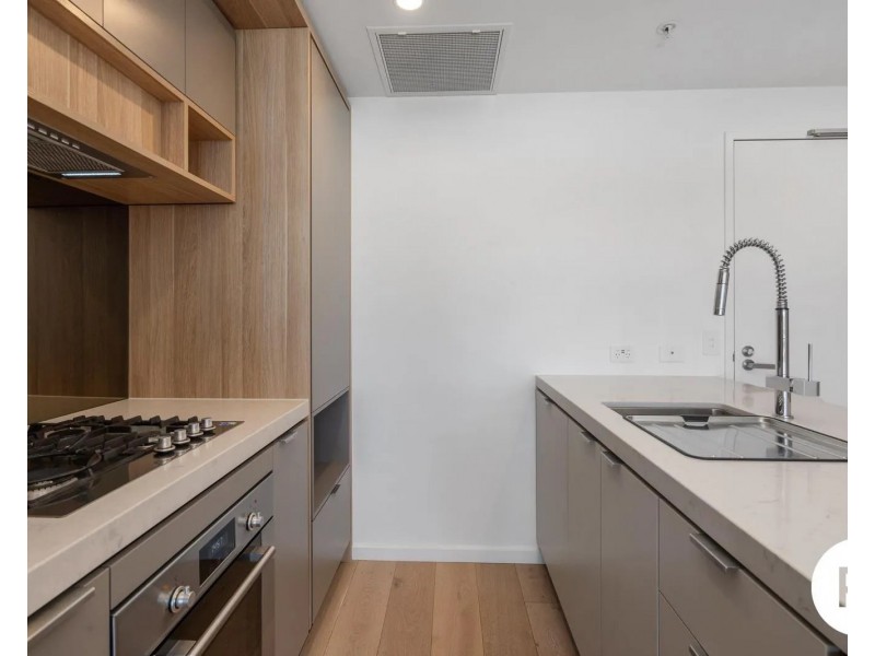 ID:21173596/17 Deshon Street, Woolloongabba QLD 4102