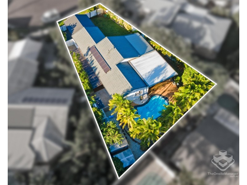 12 Balranald Court, Helensvale QLD 4212