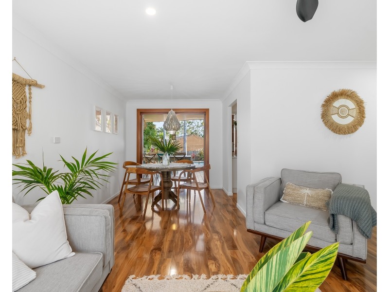 12 Balranald Court, Helensvale QLD 4212