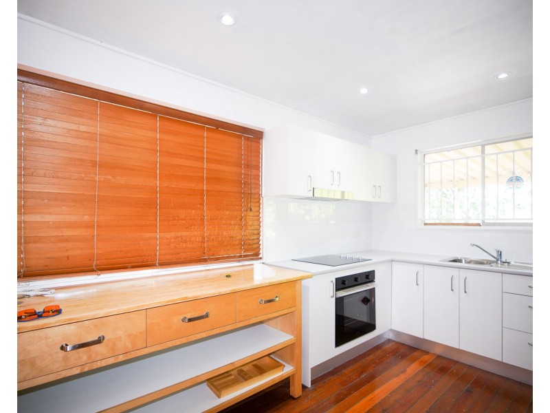 107 Hammersmith Street, Coopers Plains QLD 4108