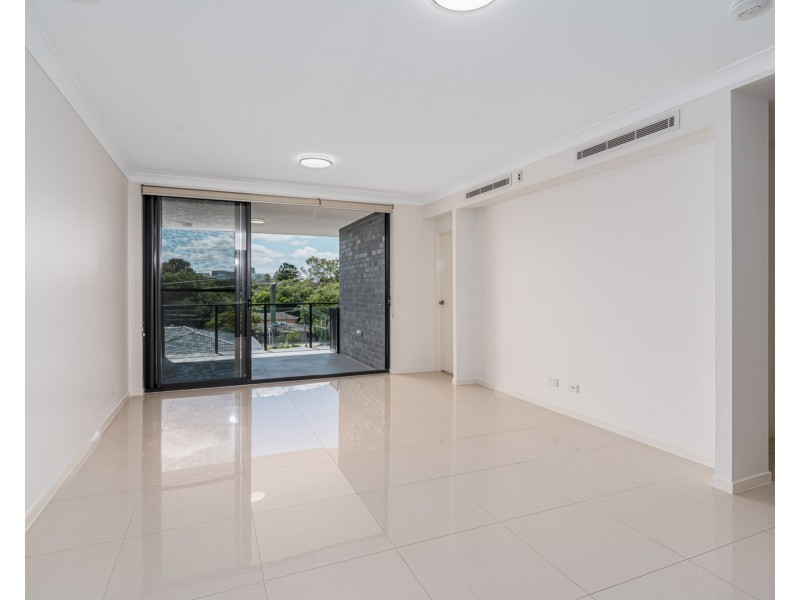306/20 Grout Street, Macgregor QLD 4109