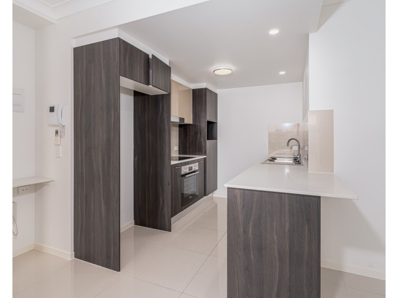 306/20 Grout Street, Macgregor QLD 4109