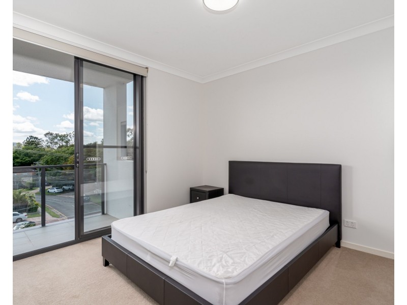 306/20 Grout Street, Macgregor QLD 4109