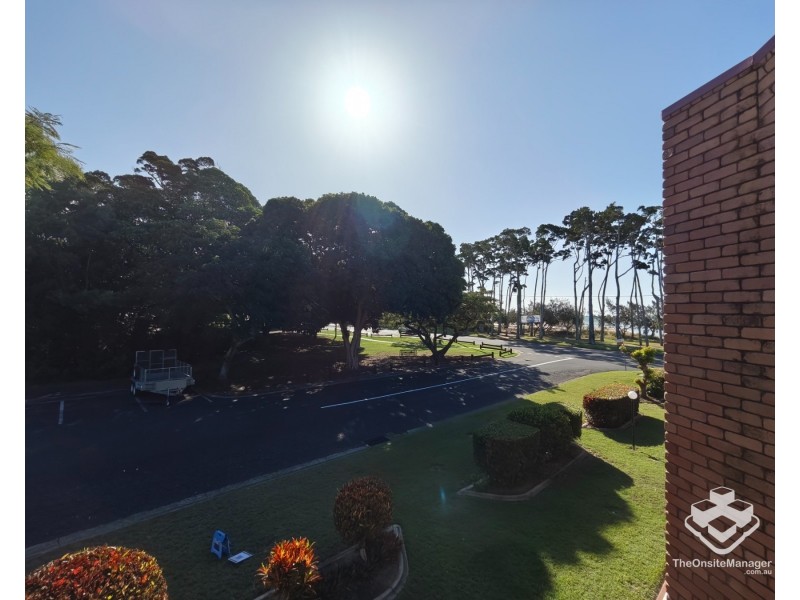4/318 Esplanade, Scarness QLD 4655