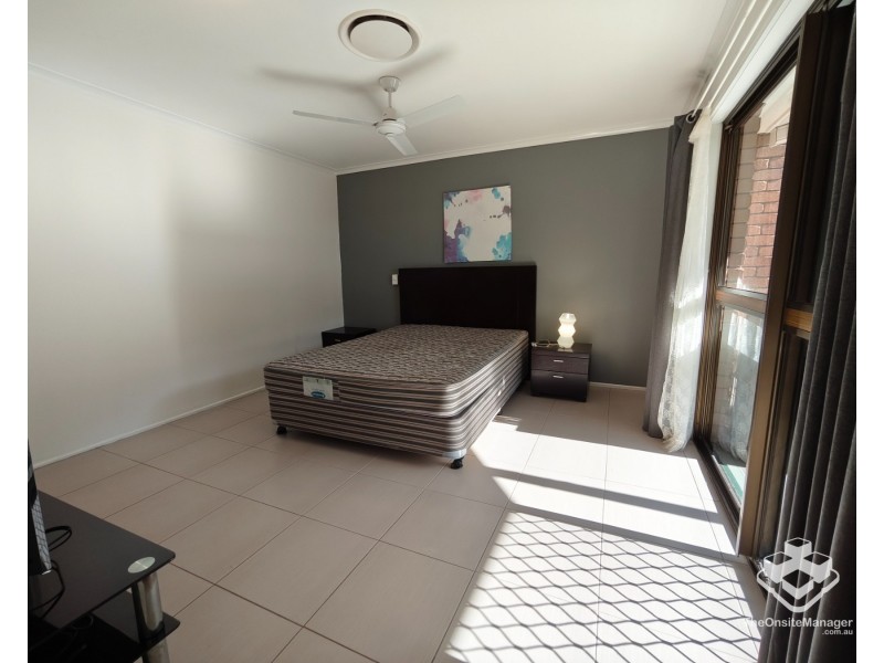 4/318 Esplanade, Scarness QLD 4655