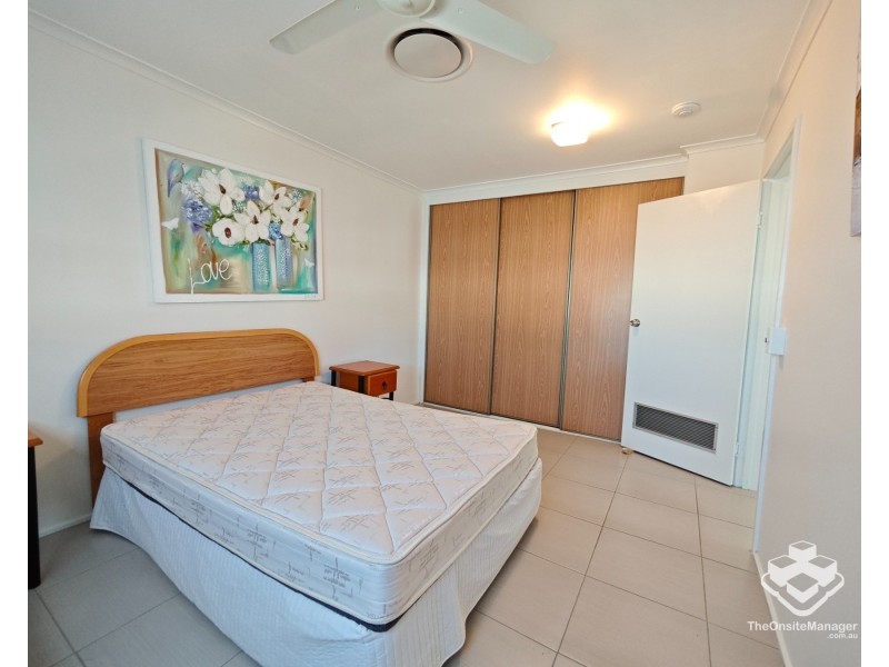 4/318 Esplanade, Scarness QLD 4655