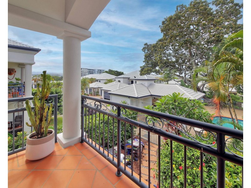 ID:21174006/85 Palm Meadows Drive, Carrara QLD 4211