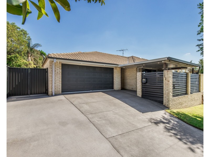 16 Redstart Street, Upper Coomera QLD 4209