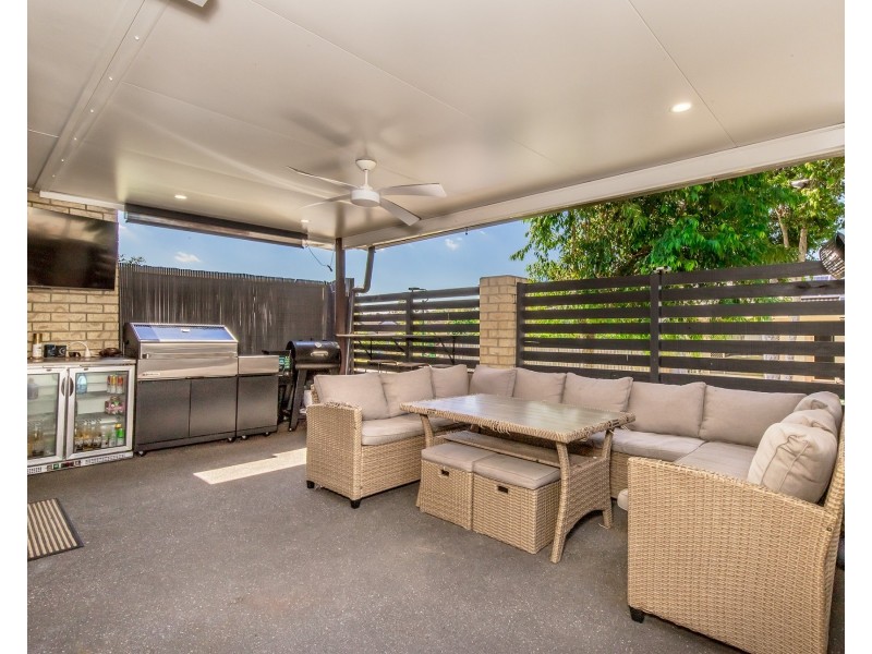 16 Redstart Street, Upper Coomera QLD 4209