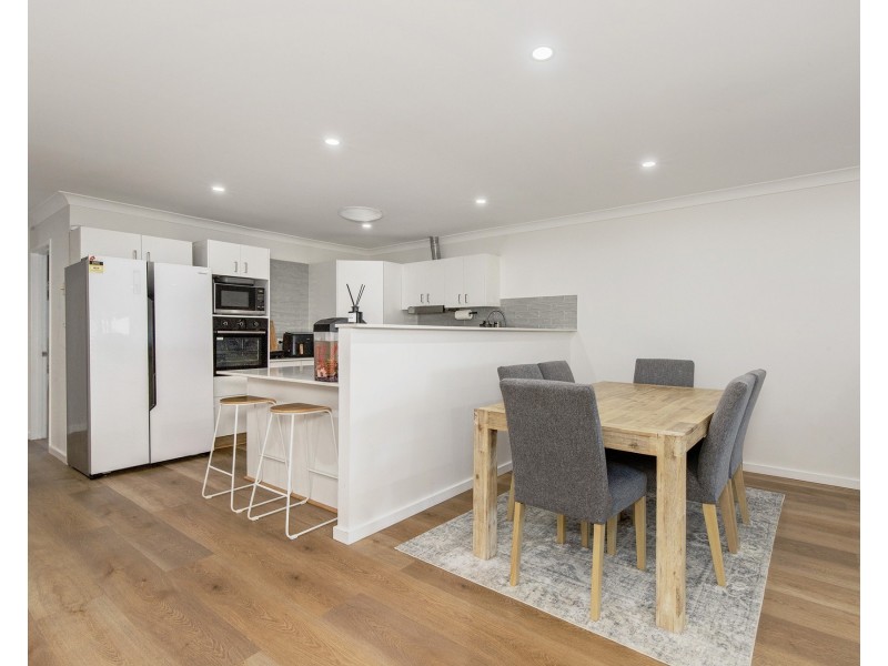 16 Redstart Street, Upper Coomera QLD 4209