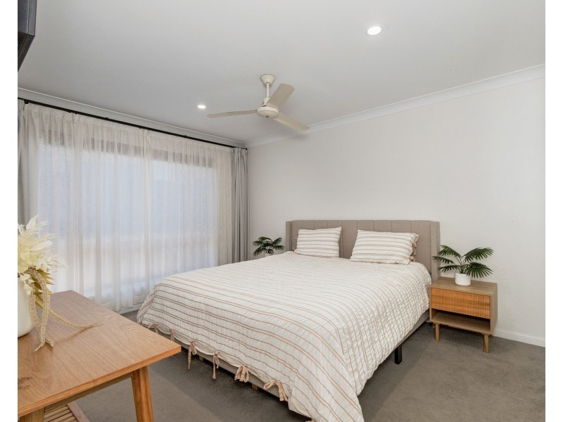 16 Redstart Street, Upper Coomera QLD 4209