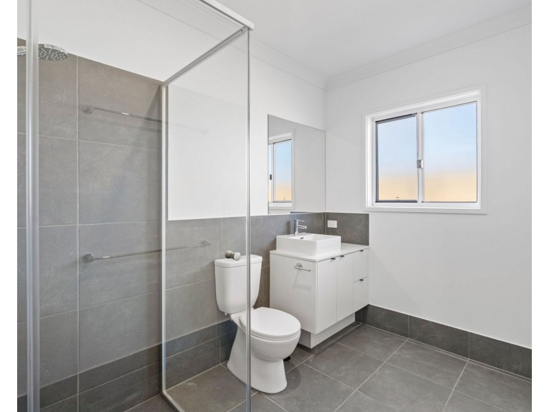 30 Hewing Place, Park Ridge QLD 4125