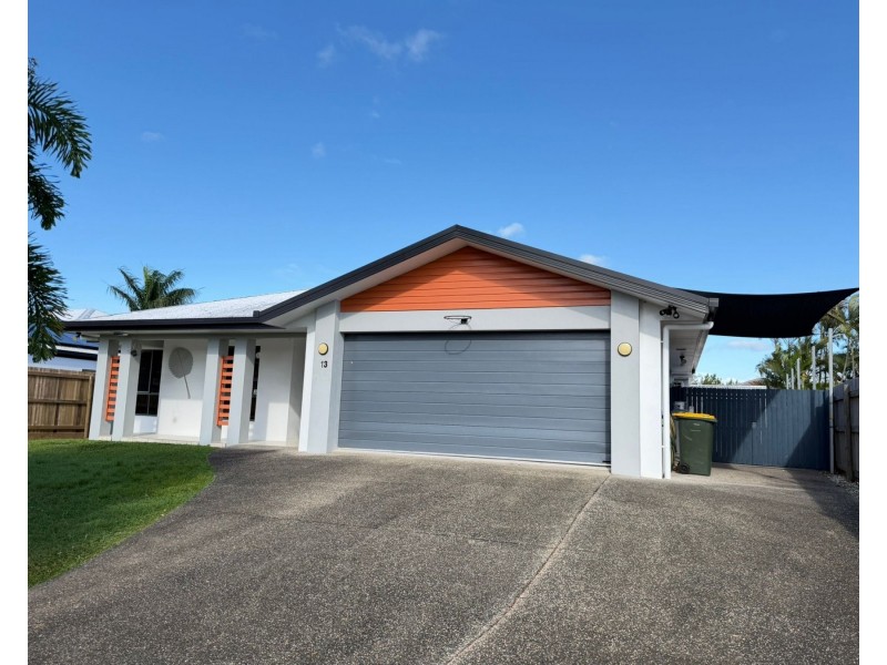 13 Kensington Court, Glenella QLD 4740