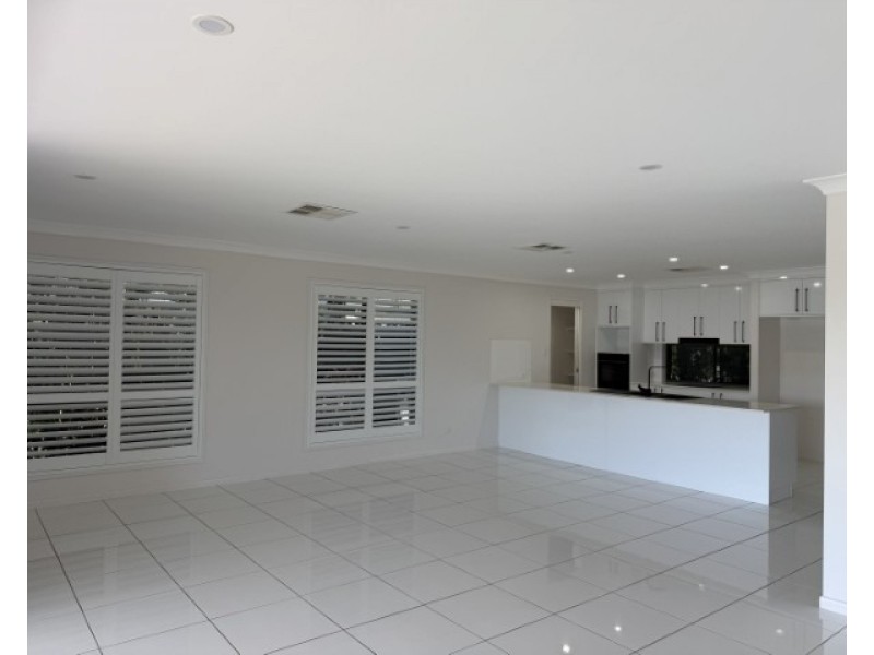 Eli Waters QLD 4655