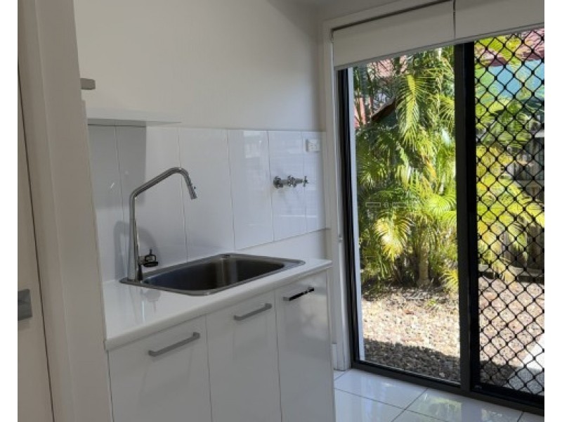 Eli Waters QLD 4655
