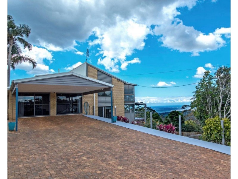 44 Paradise Drive, Tamborine Mountain QLD 4272