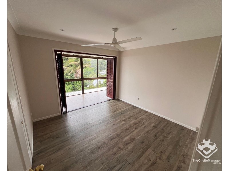 44 Paradise Drive, Tamborine Mountain QLD 4272