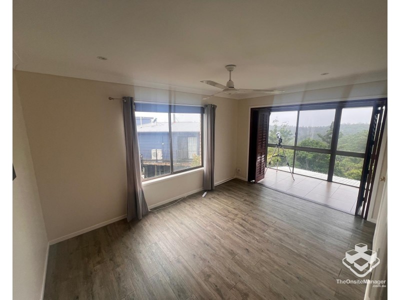 44 Paradise Drive, Tamborine Mountain QLD 4272