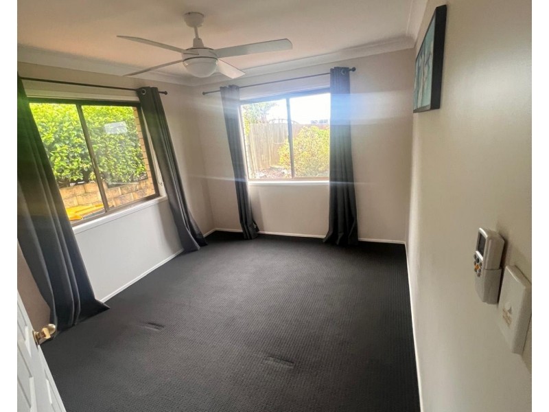 44 Paradise Drive, Tamborine Mountain QLD 4272
