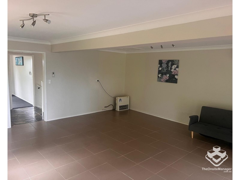 44 Paradise Drive, Tamborine Mountain QLD 4272