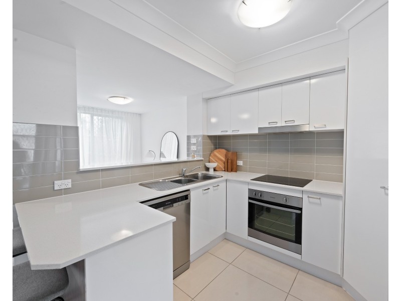 10 / 21 Michael Street, Wynnum West QLD 4178