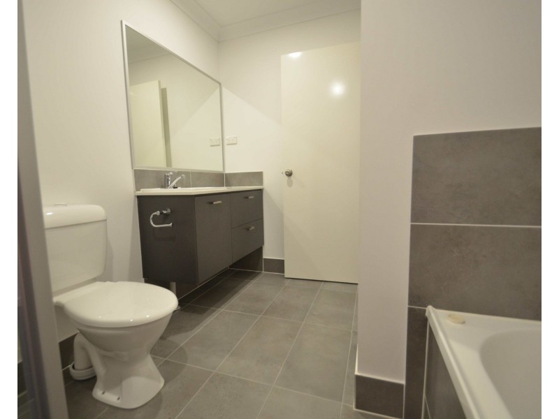 ID:21174198/29 Claussen St, Browns Plains QLD 4118