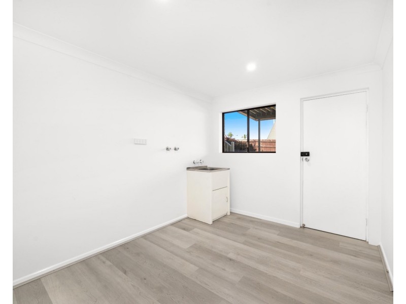 24 Orpheus Street, Robertson QLD 4109