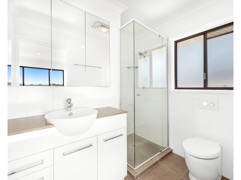 24 Orpheus Street, Robertson QLD 4109