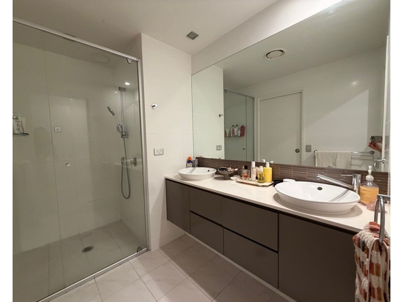ID:21174353/3029 The Boulevard, Carrara QLD 4211